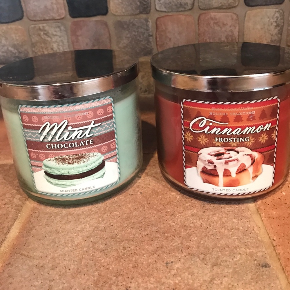 2 Bath & Body works candles