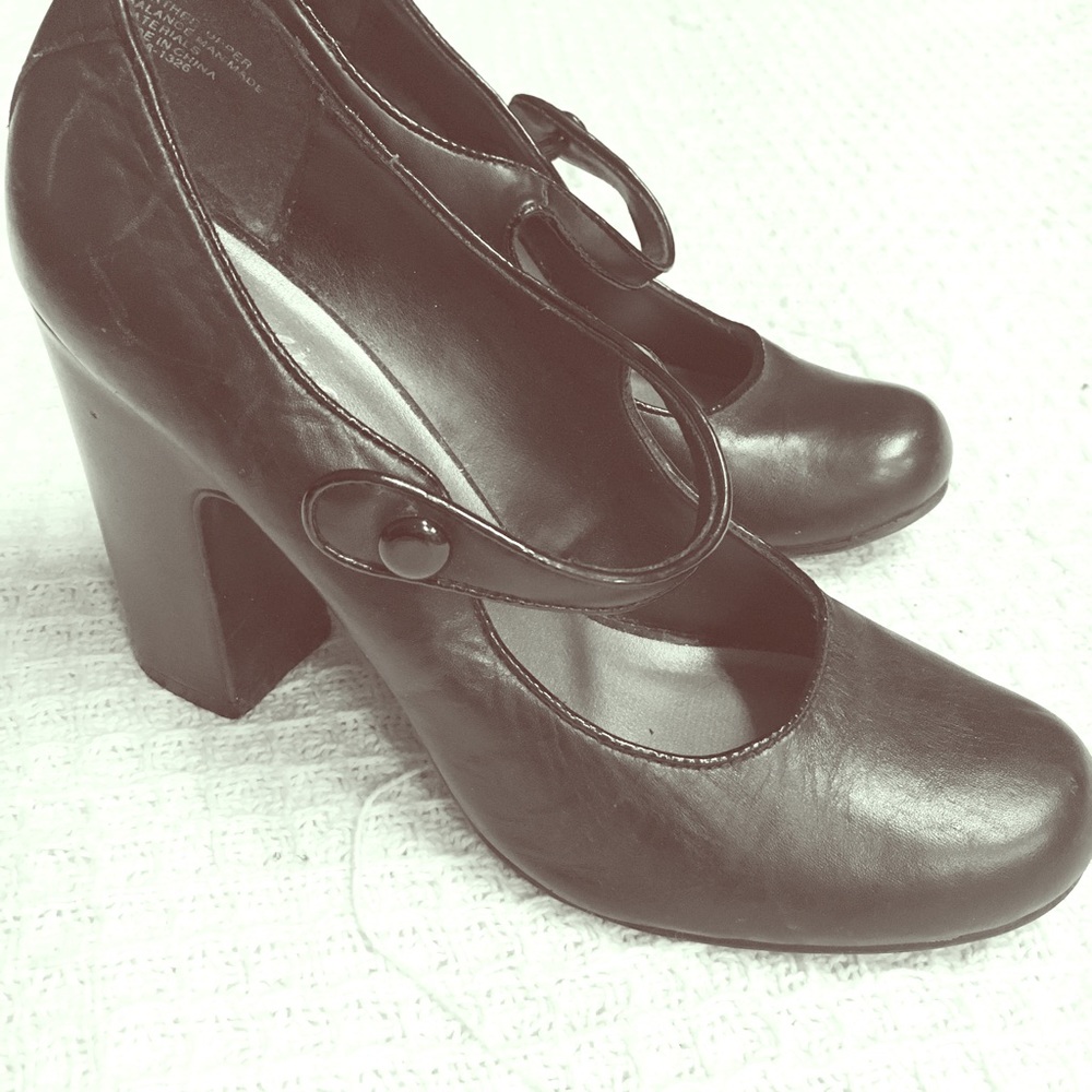 *SOLD* Highh Heeled Mary Janes