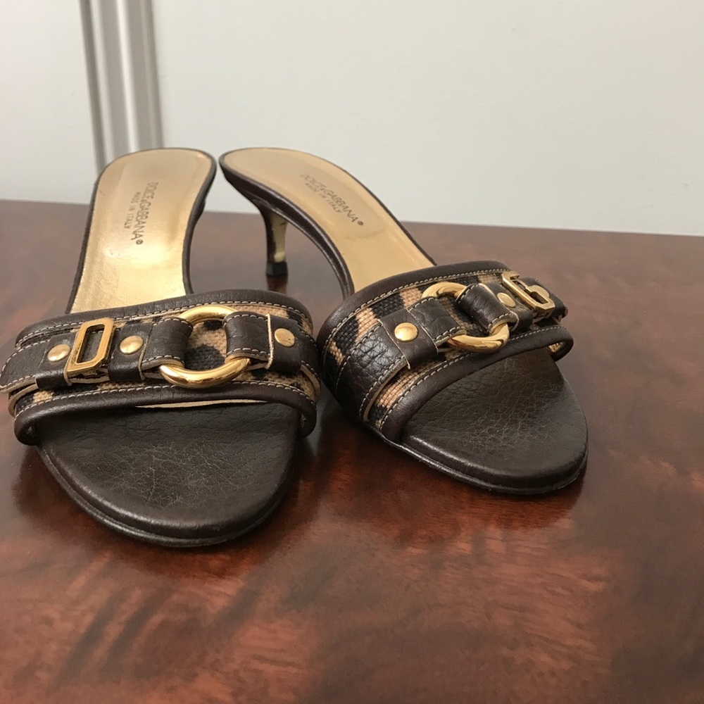 Dolce and gabbana sandals