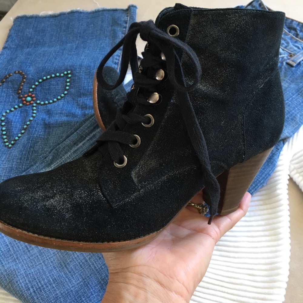 Crown Vintage suede ankle boots.