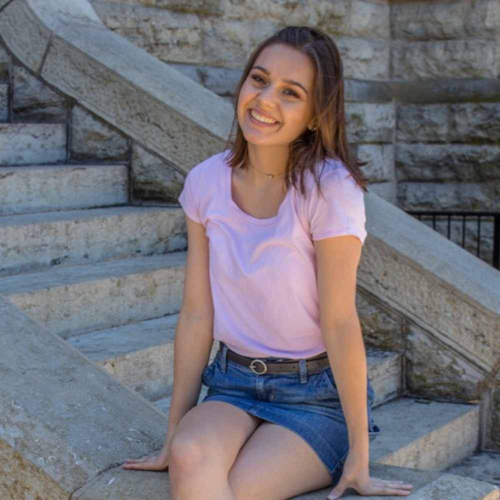 Meet your Posher, Megan