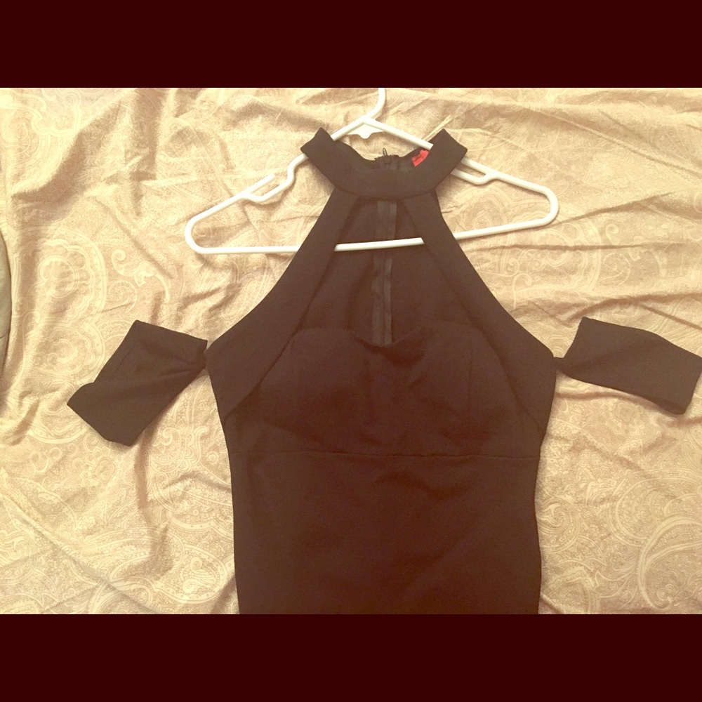 Akira cold shoulder dress, worn one time only!