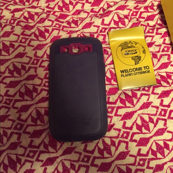 Phone case - Picture 2 of 2