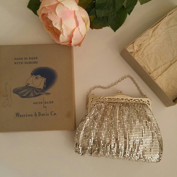 Vintage Handbags - Vtg Whiting and Davis silver mesh purse in box