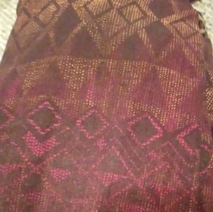 Lularoe os new favorite print gargoyle