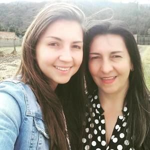 Meet your Posher, Paola