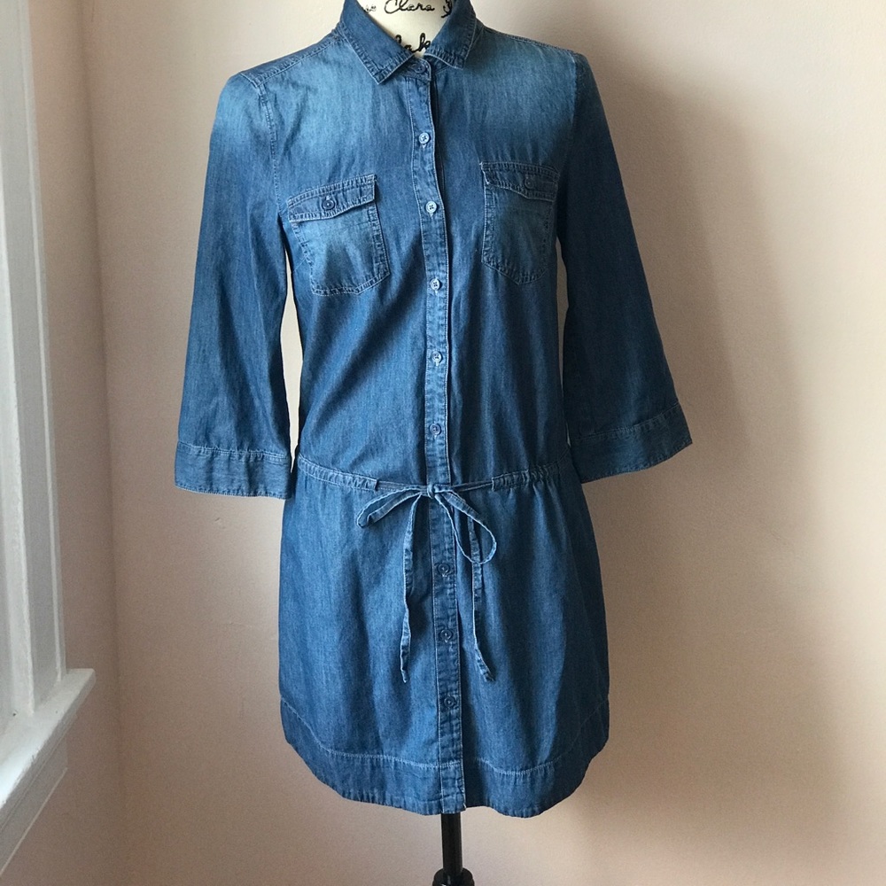Old Navy Button Down Denim Dress. Size XS