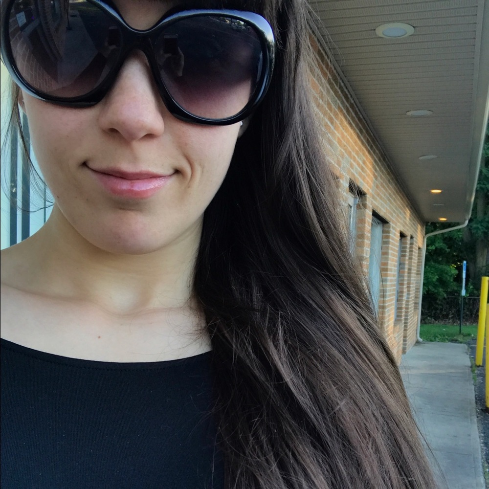 Meet your Posher, Jenna