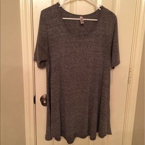 Lularoe large gray perfect tee 💕