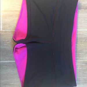 Lululemon reversible black and pink shorts