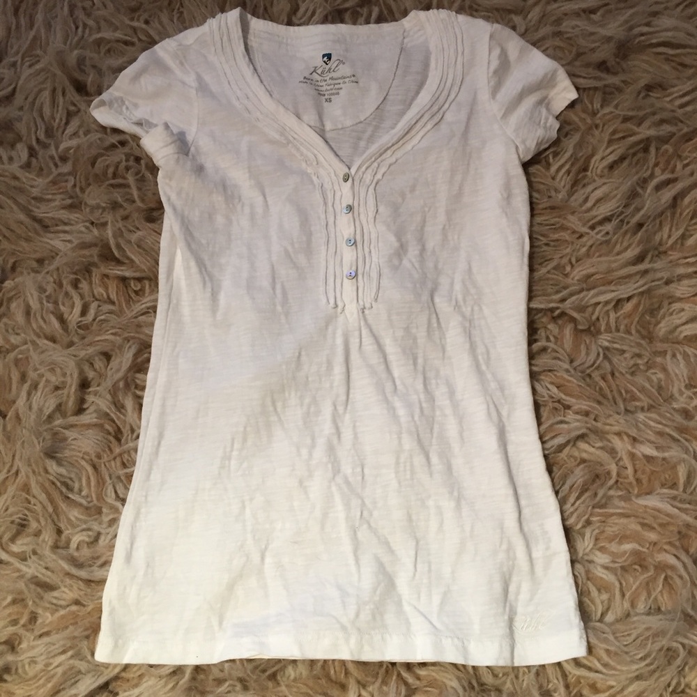White T-shirt