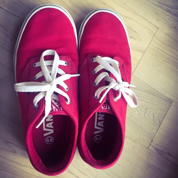 Vans classic canvas shoe - red - Picture 2 of 4