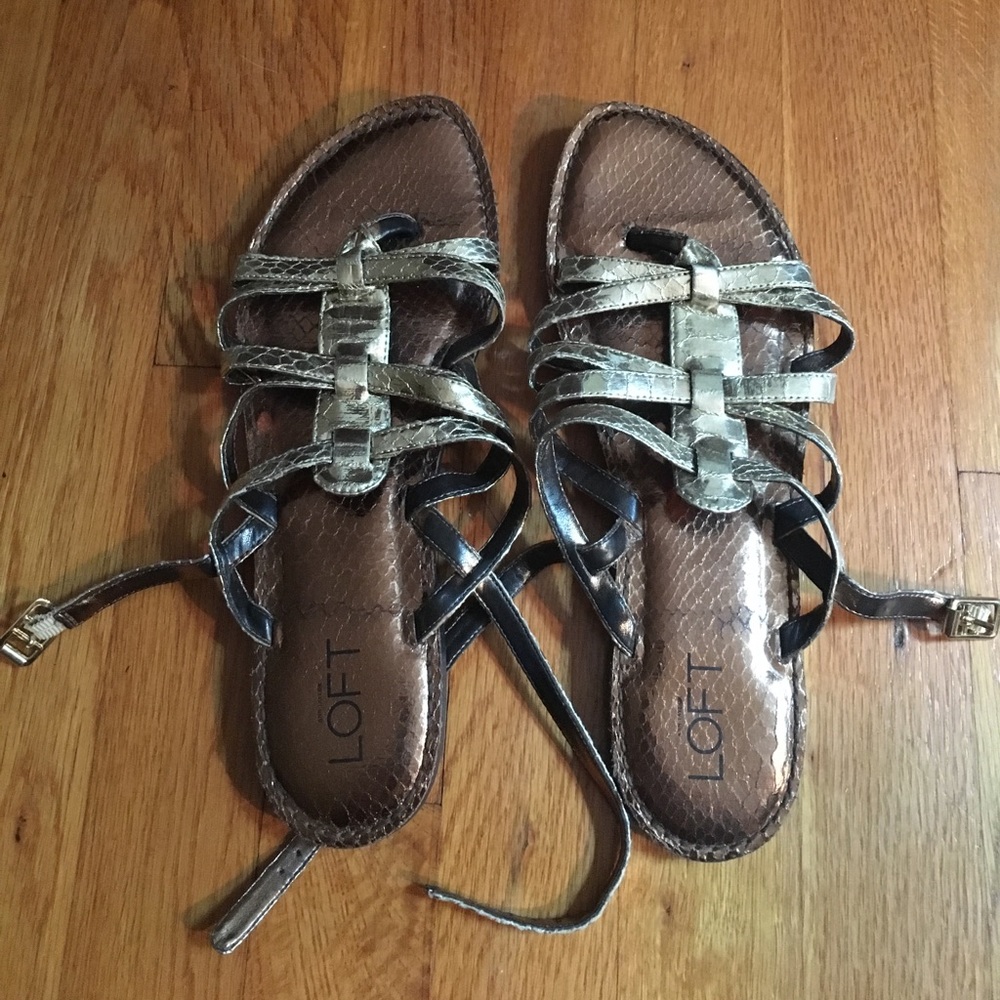 ⚡️SALE Gold loft flat sandals