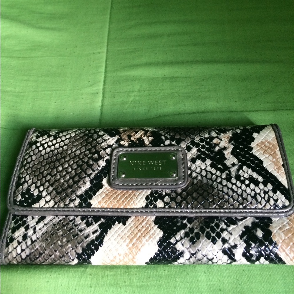Nine West multi Snakeskin wallet