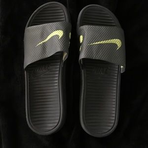 Nike slides
