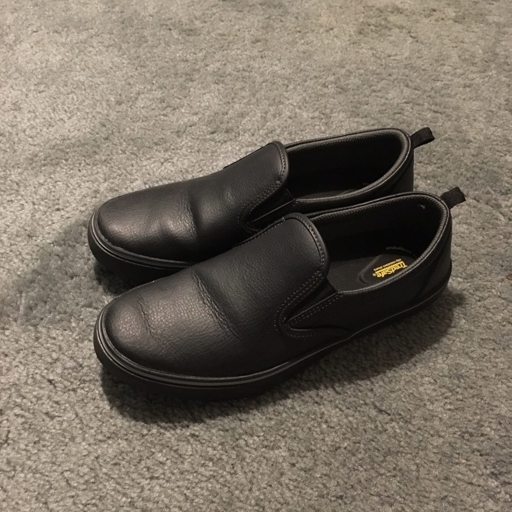 TredSafe Unisex slip resistant black shoes