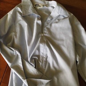 Striped long sleeve shirt with zippered closure