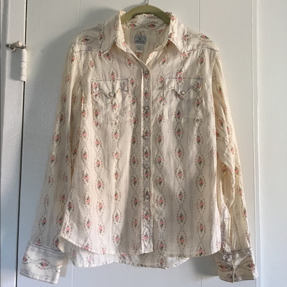 Western style, floral, snap front button down