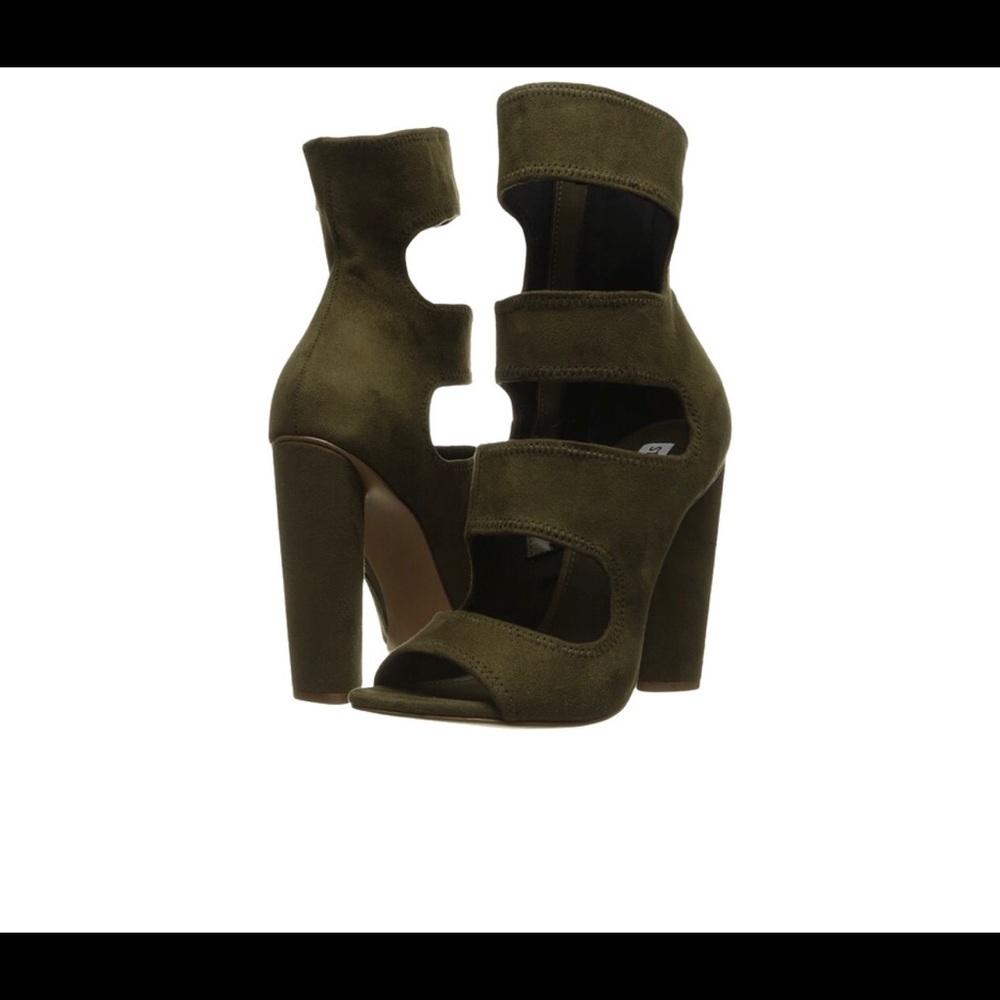 NEW STEVE MADDEN TAWNIE SHOE IN OLIVE