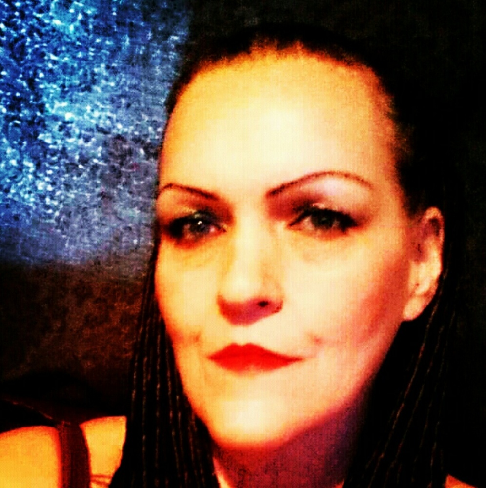 Meet your Posher, Therese