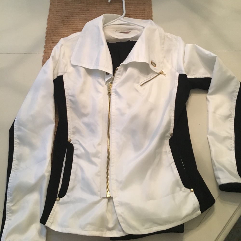 Boston Proper Sport Warm Up--Small