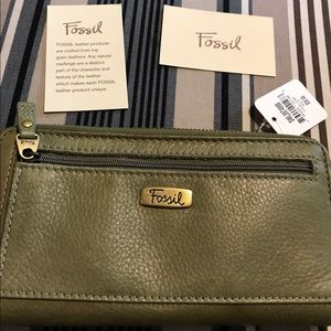 Fossil Wallet