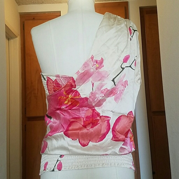 Bebe one shoulder top - Picture 2 of 2