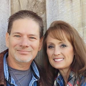 Meet your Posher, Carey