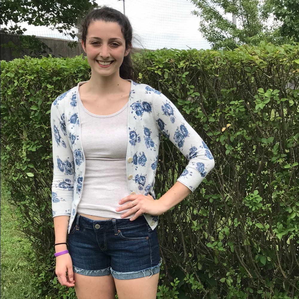 Flower sweater