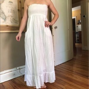 White bohemian maxi dress