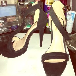 Black Heels Lola Shoetique