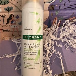 Klorane Dry Shampoo with oat milk