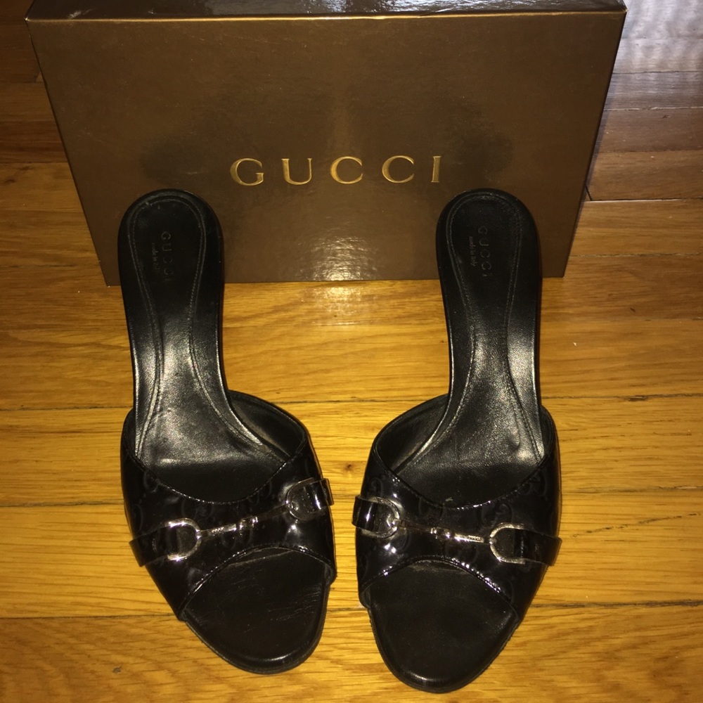 Gucci black Guccissma Patent Leather Heels