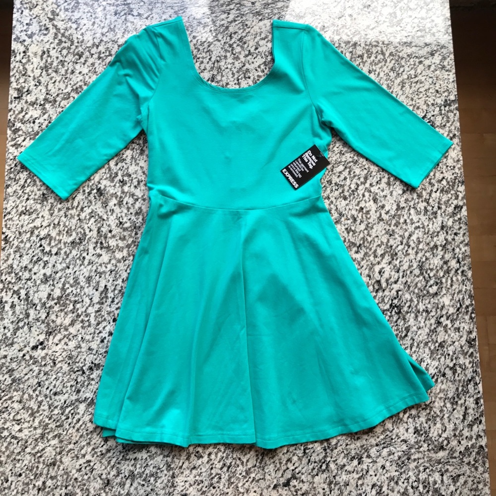 3/4 sleeve Express dress