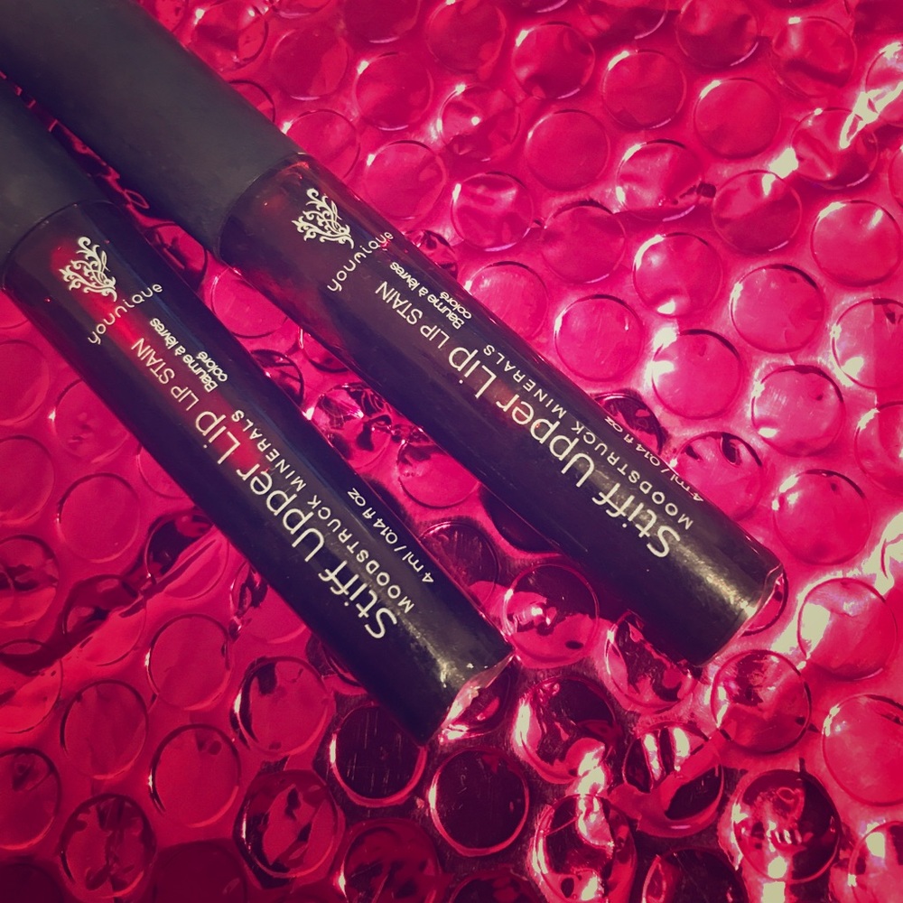 2 Younique Lipstains barely Used