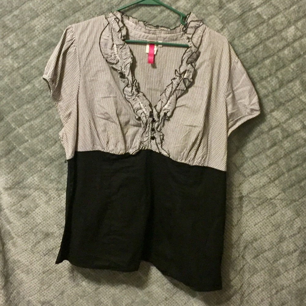 Plus size 3X Torrid top
