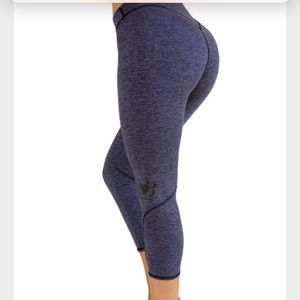 EUC beleza aka blessed body wear mid calf squat p