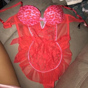 Beautiful lingerie one piece! 😍