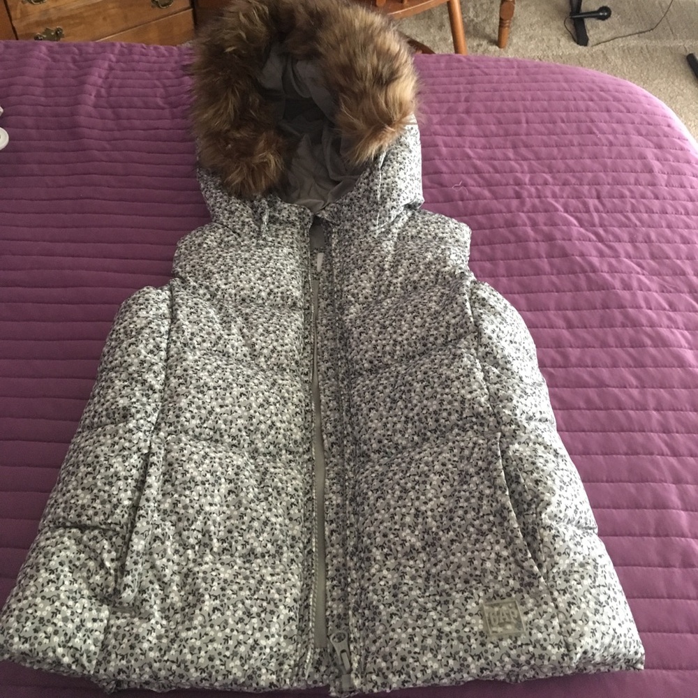 Gap Kids Puffer Vest