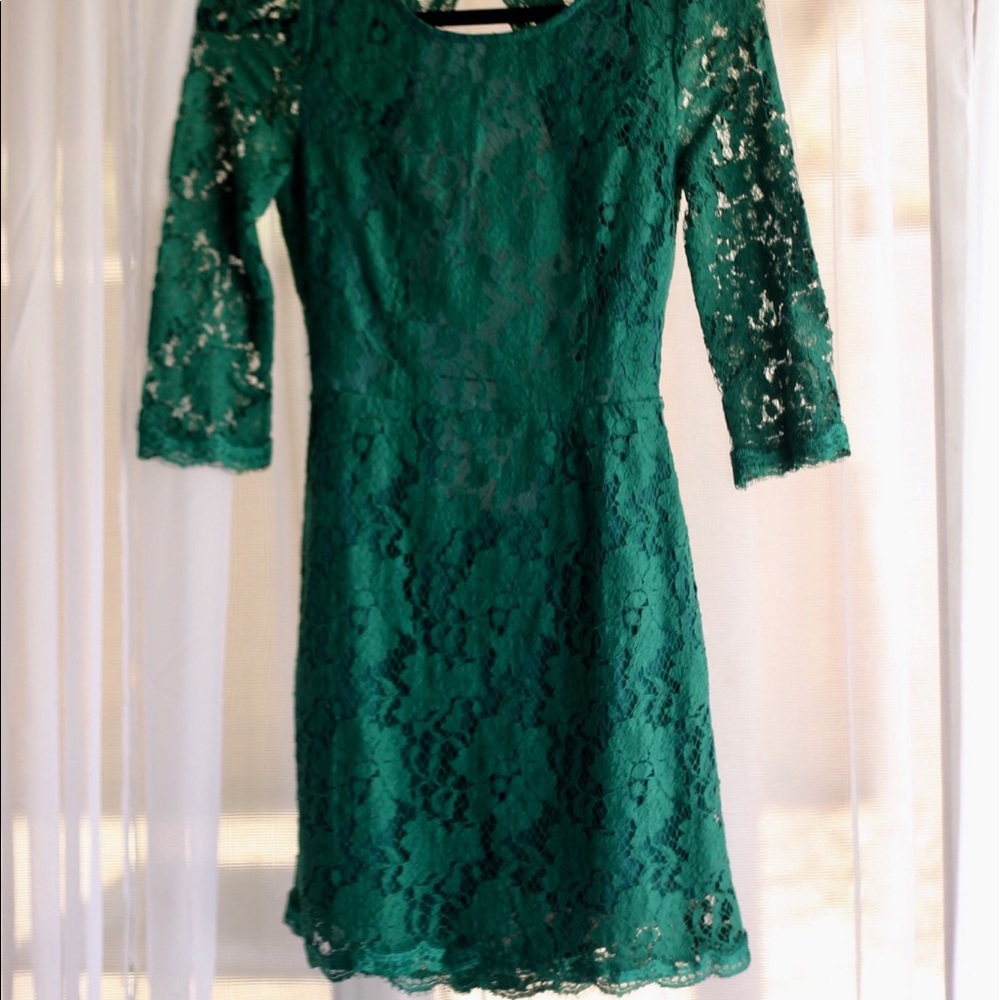 Green lace dress