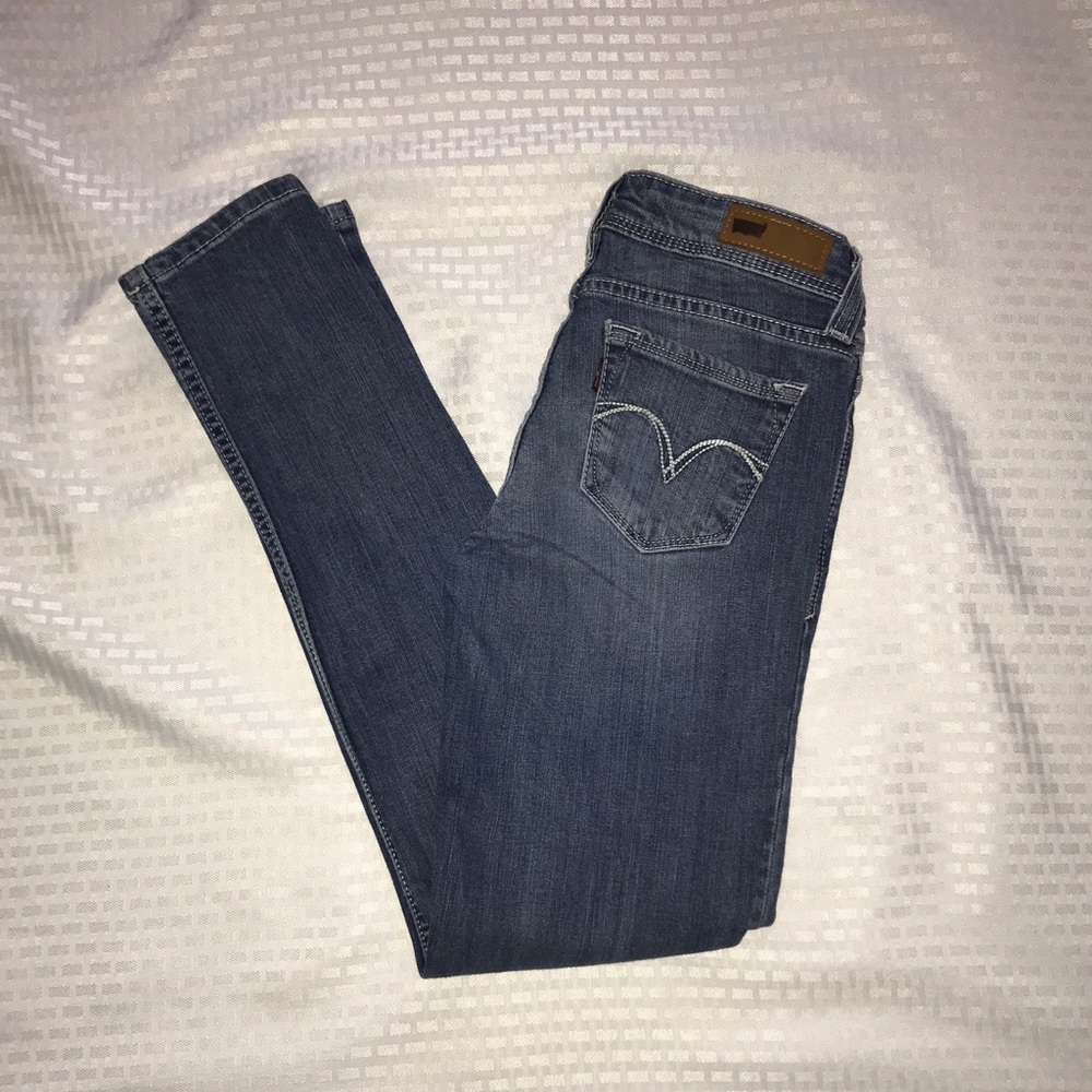Levi's Demi Curve Low Rise Skinny Jeans