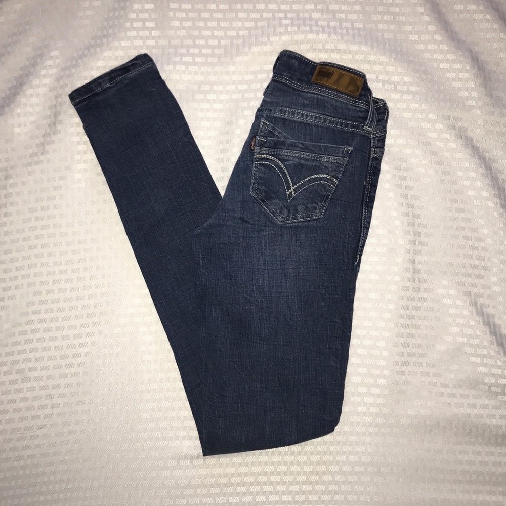 Levi's Demi Curve Low Rise Skinny Jeans