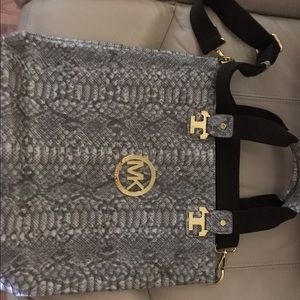 MK purse
