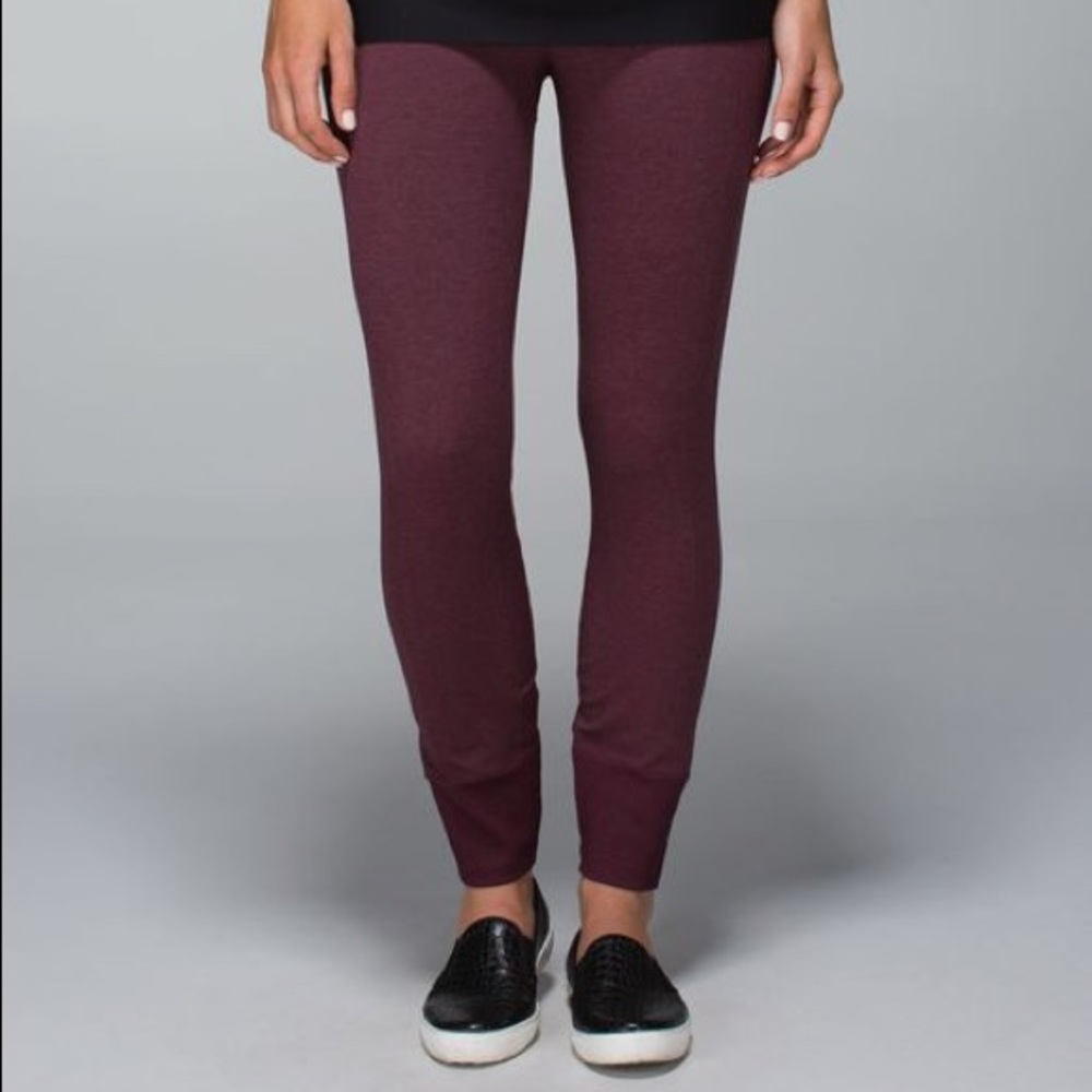 🦋LULULEMON EBB AND FLOW PANTS🦋
