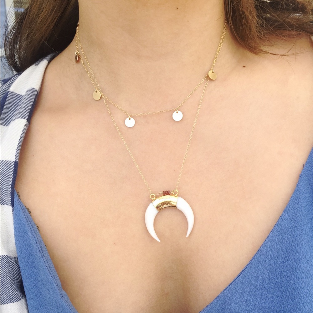 5 pendant confetti necklace