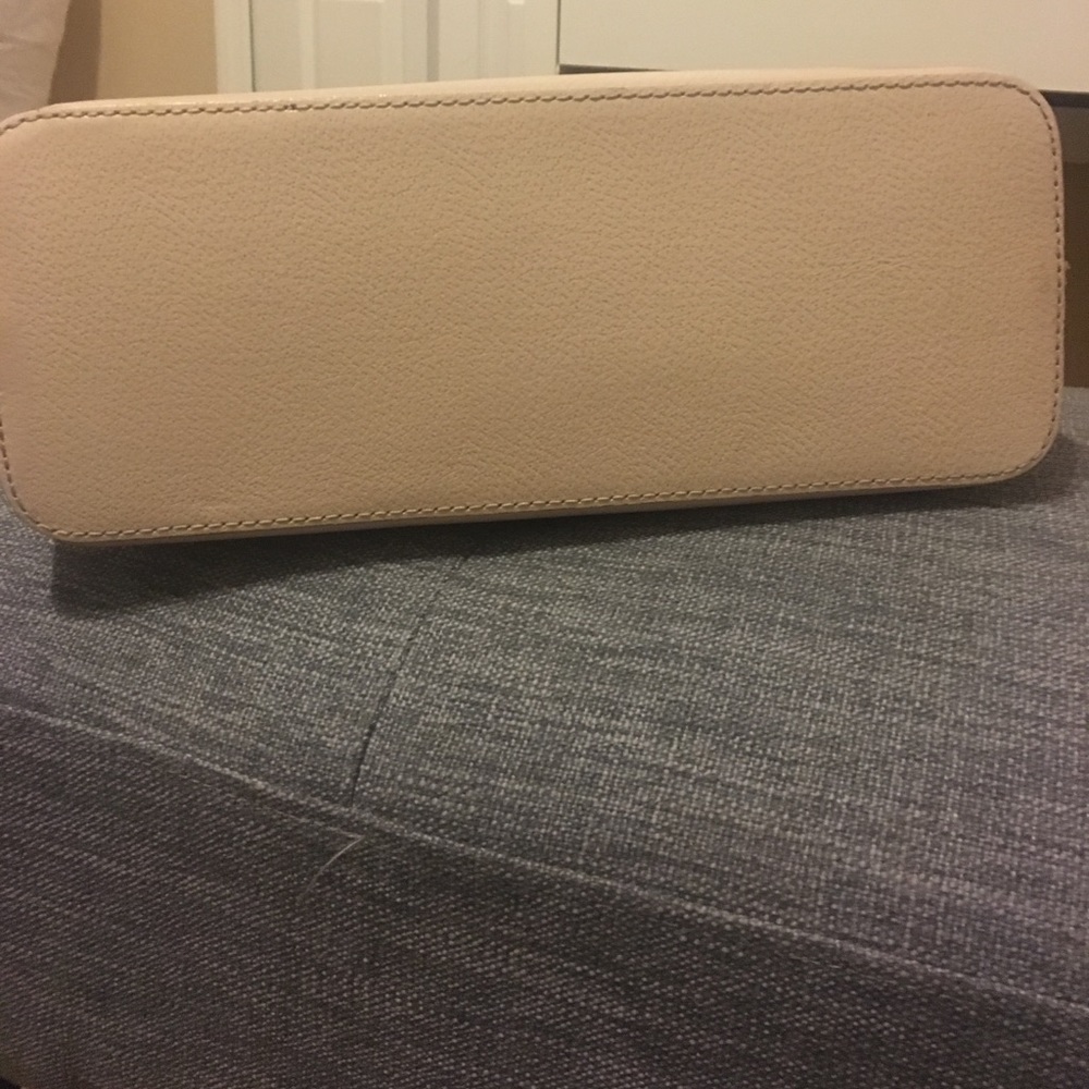 Authentic Kate Spade Tote/Cross body - Picture 3 of 7