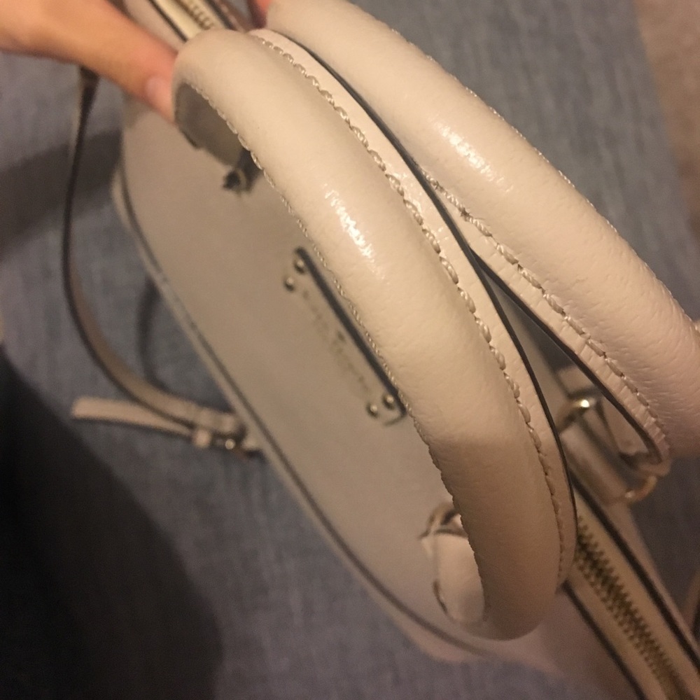 Authentic Kate Spade Tote/Cross body - Picture 6 of 7