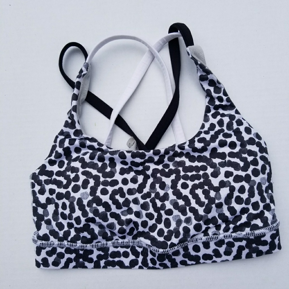 Lululemon sports bra