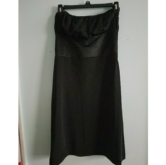 Black Strapless Dress - Picture 3 of 3