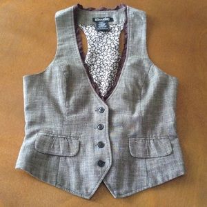 Women's Tweed Vest